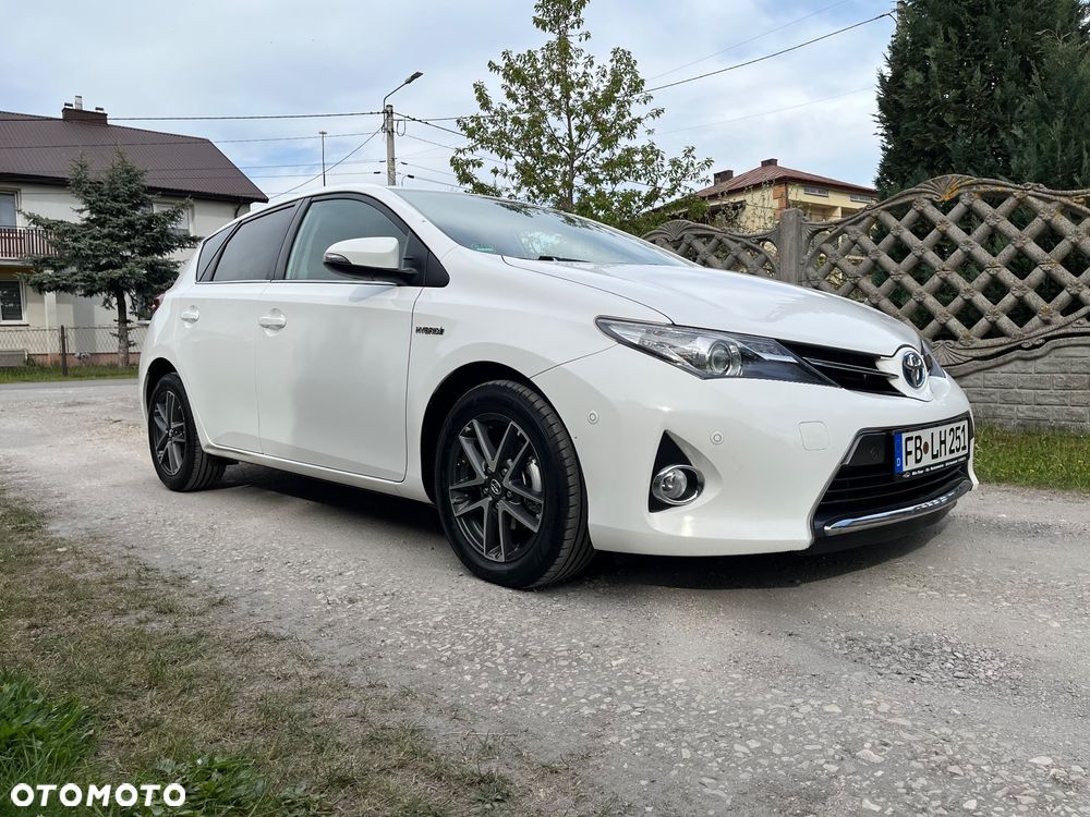 Toyota Auris 1.8 VVT-i Automatik START Edition - 17