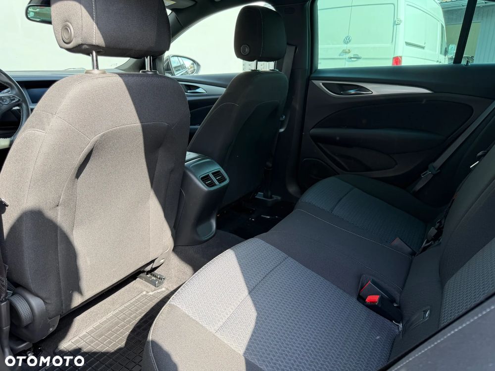 Opel Insignia 2.0 T Ultimate S&S - 27
