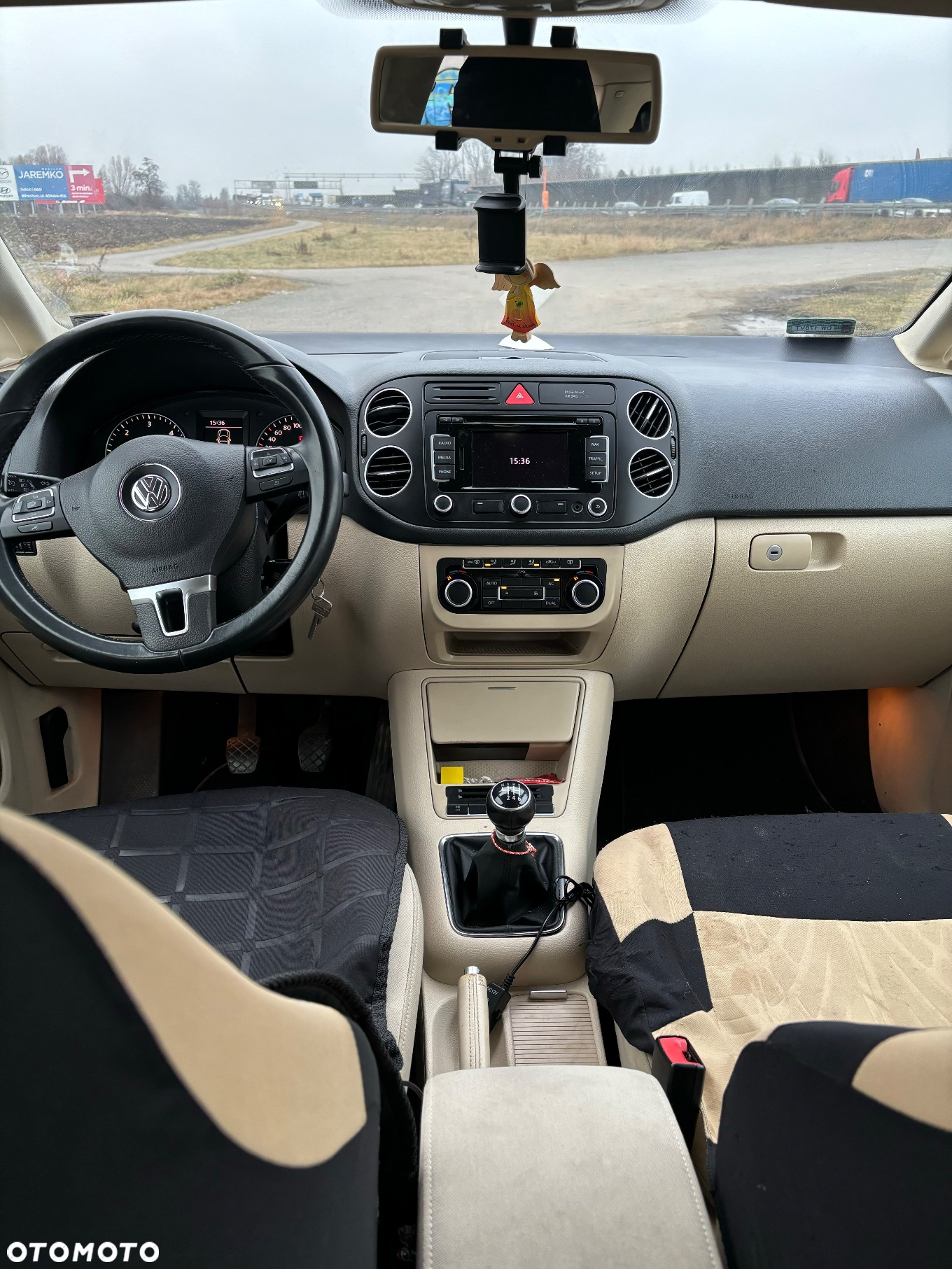 Volkswagen Golf 2.0 TDI DPF MATCH - 7