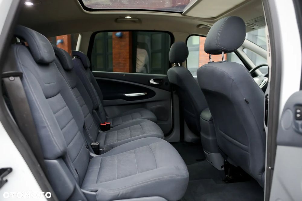 Ford S-Max 2.0 TDCi DPF Titanium X - 28