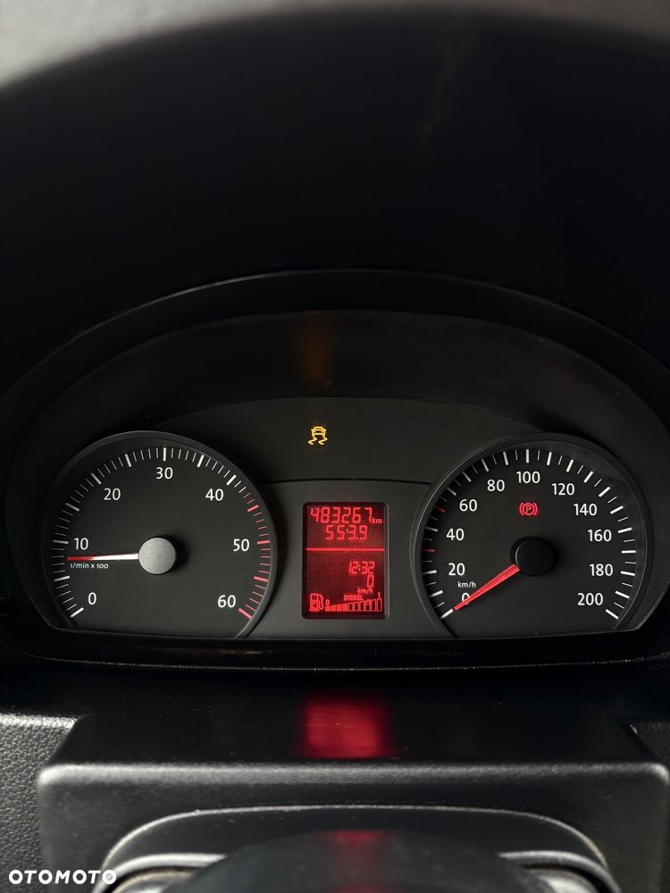 Volkswagen Crafter - 12