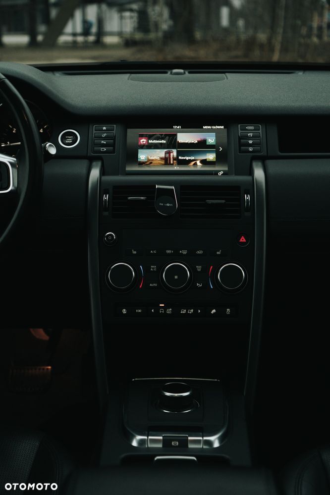 Land Rover Discovery Sport D180 HSE - 23
