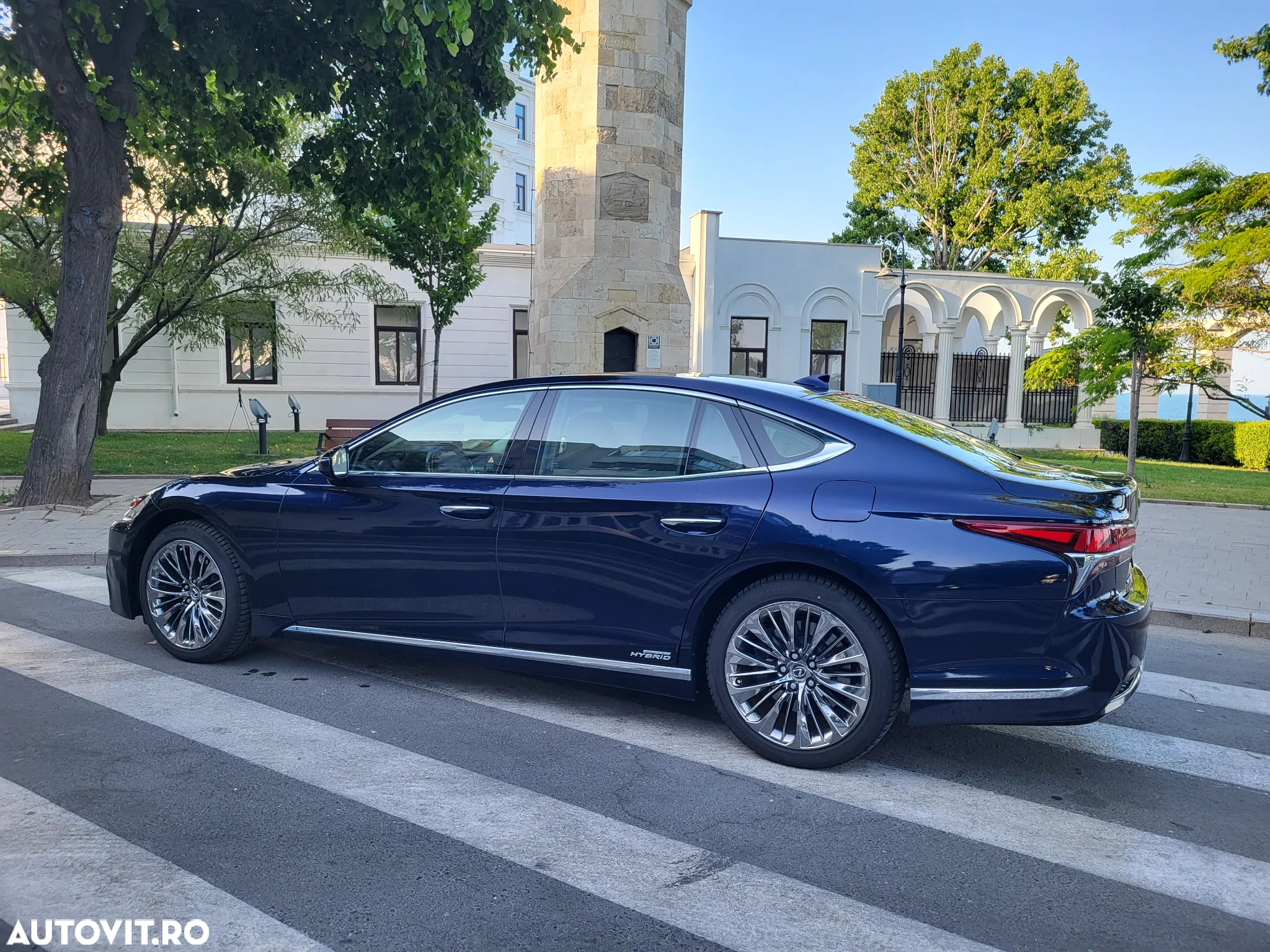 Lexus Seria LS - 4