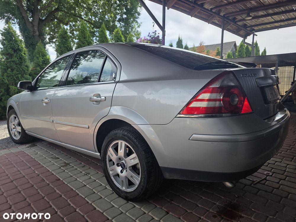 Ford Mondeo - 6