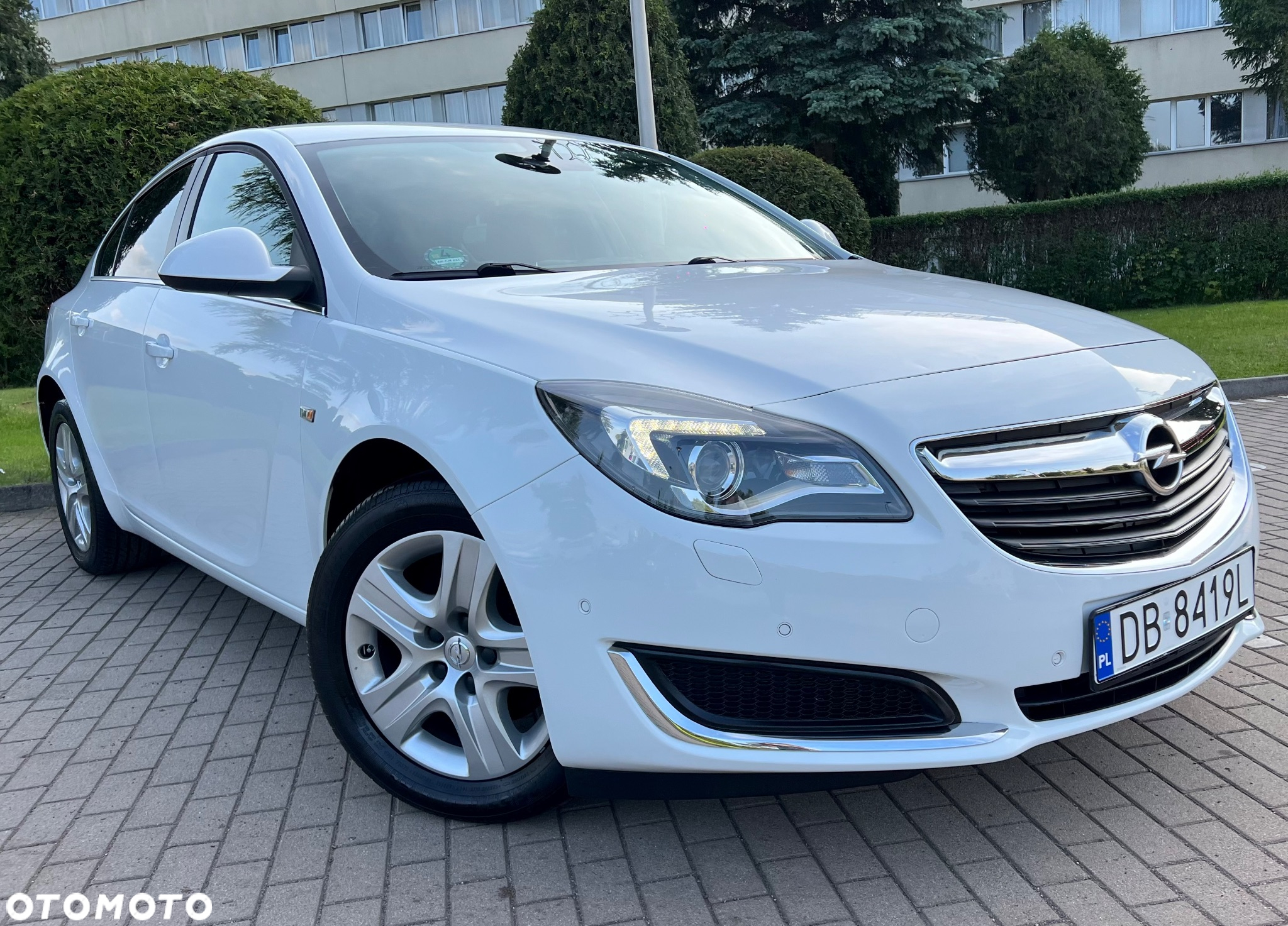 Opel Insignia 1.4 T Cosmo S&S - 11
