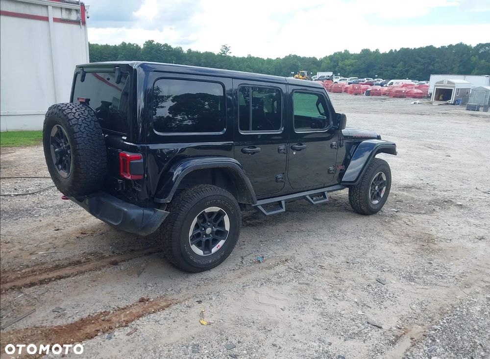 Jeep Wrangler - 3