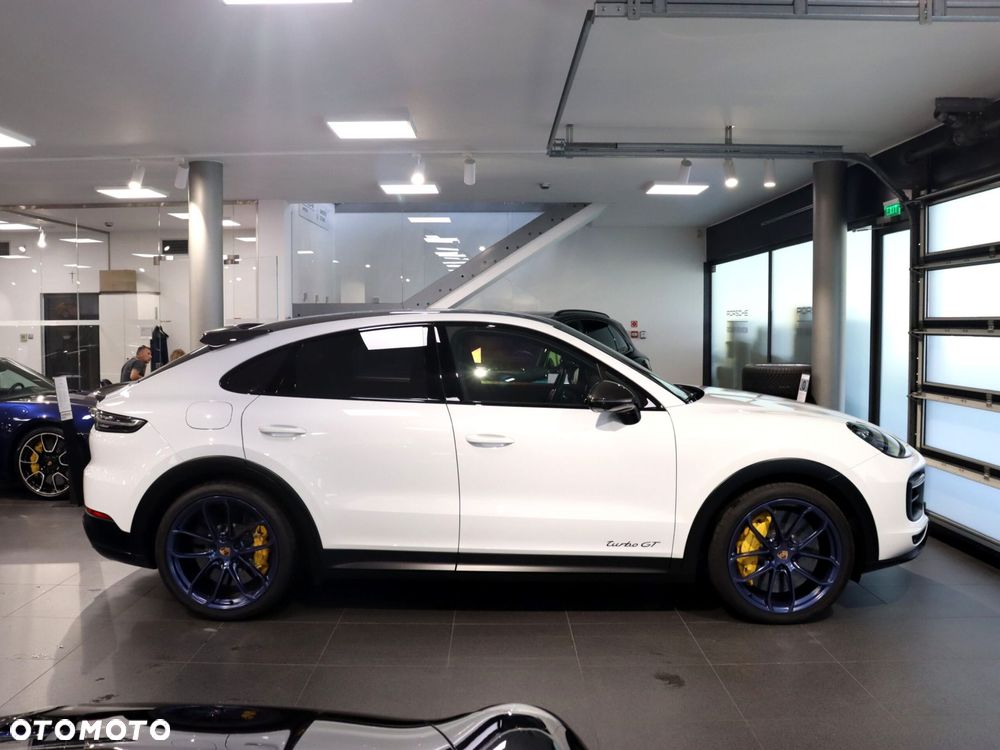 Porsche Cayenne Turbo GT - 6