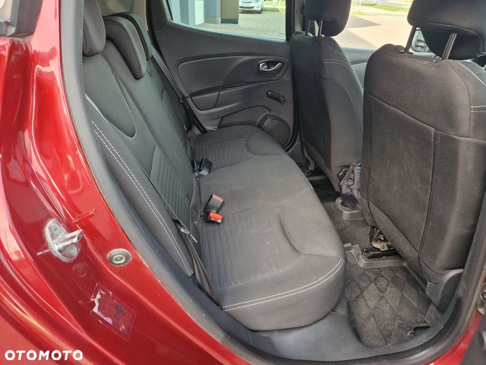 Renault Clio 1.2 16V Limited - 11