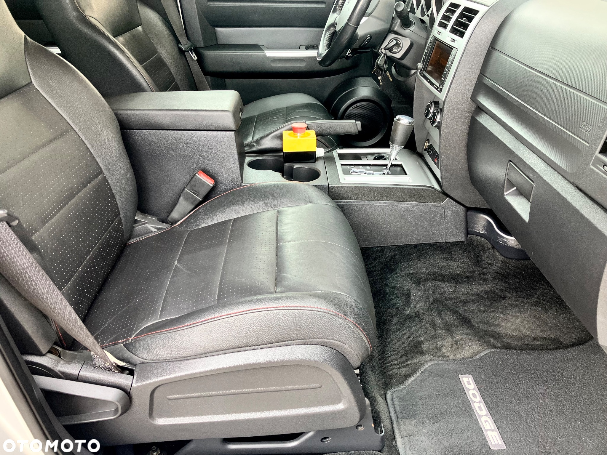 Dodge Nitro 2.8 CRD DPF Automatik R/T - 21