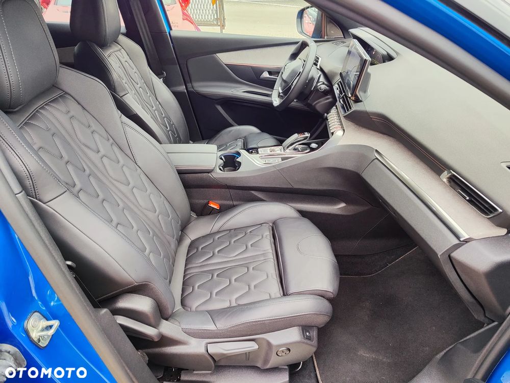 Peugeot 3008 1.6 PureTech HYbrid4 GT S&S EAT8 - 9