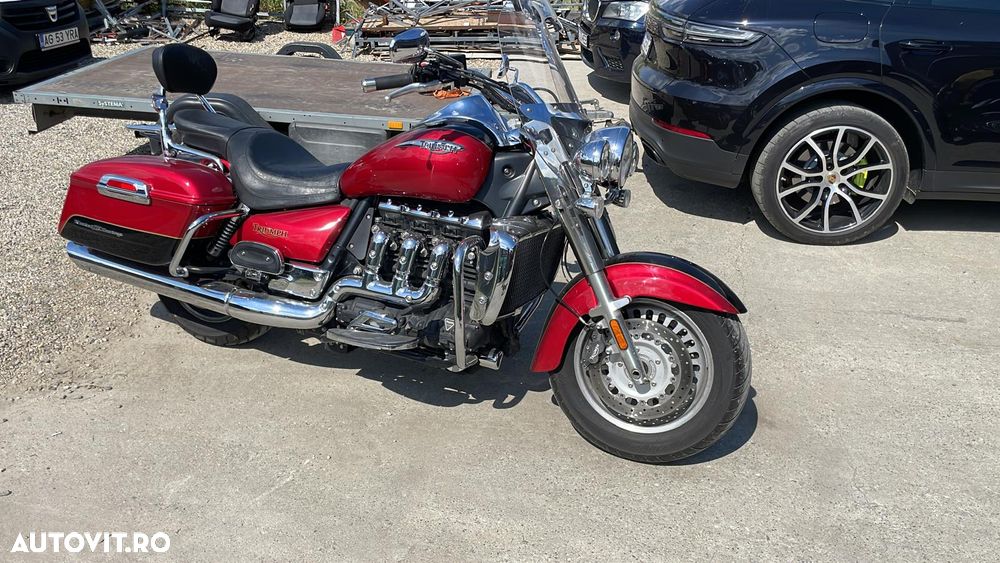 Triumph Rocket III - 1
