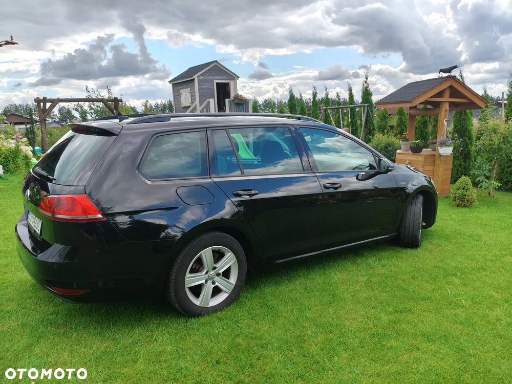 Volkswagen Golf - 3