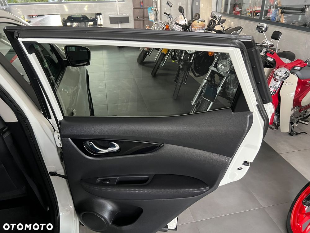 Nissan Qashqai 1.6 360 S/S - 28