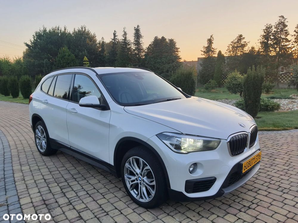 BMW X1 sDrive16d Sport Line - 4
