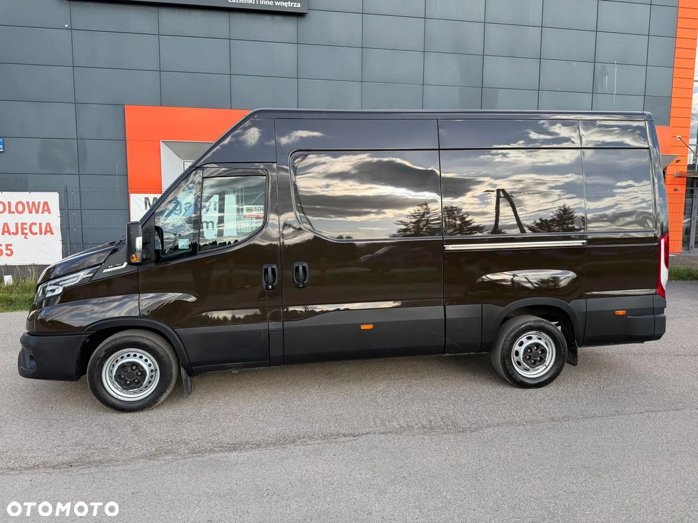 Iveco Daily 35S180, 3.0 180KM, L3H2, HiMatic, Niski przebieg, Lift - 2