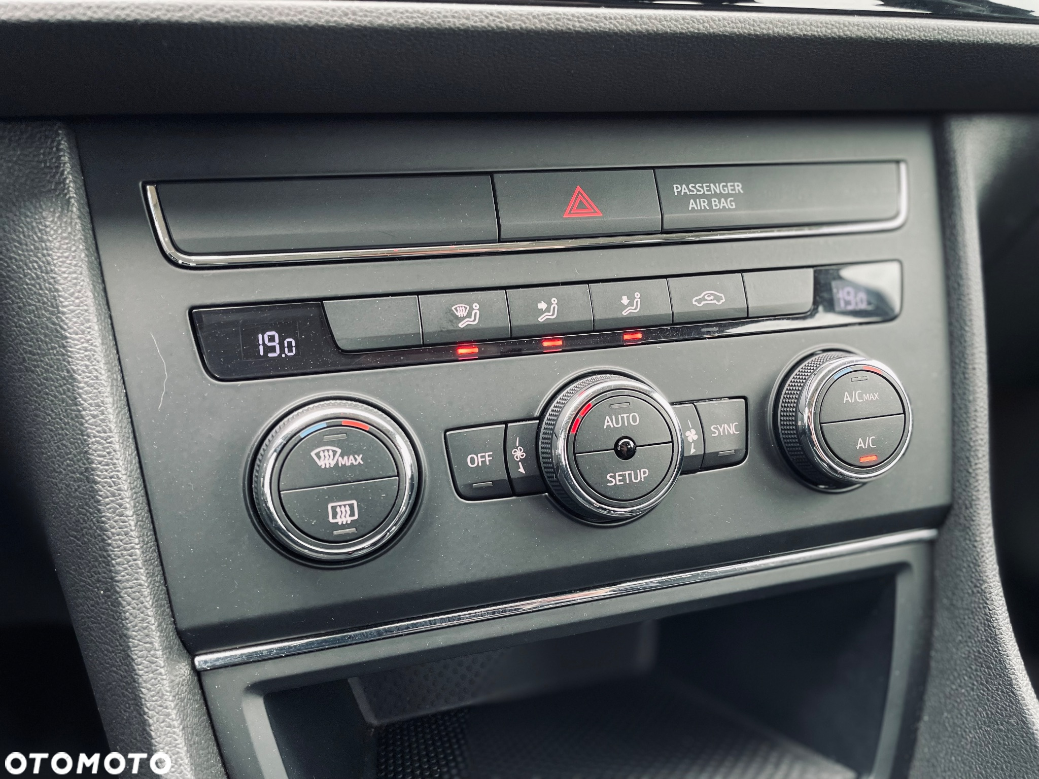Seat Leon 1.6 TDI Style - 25