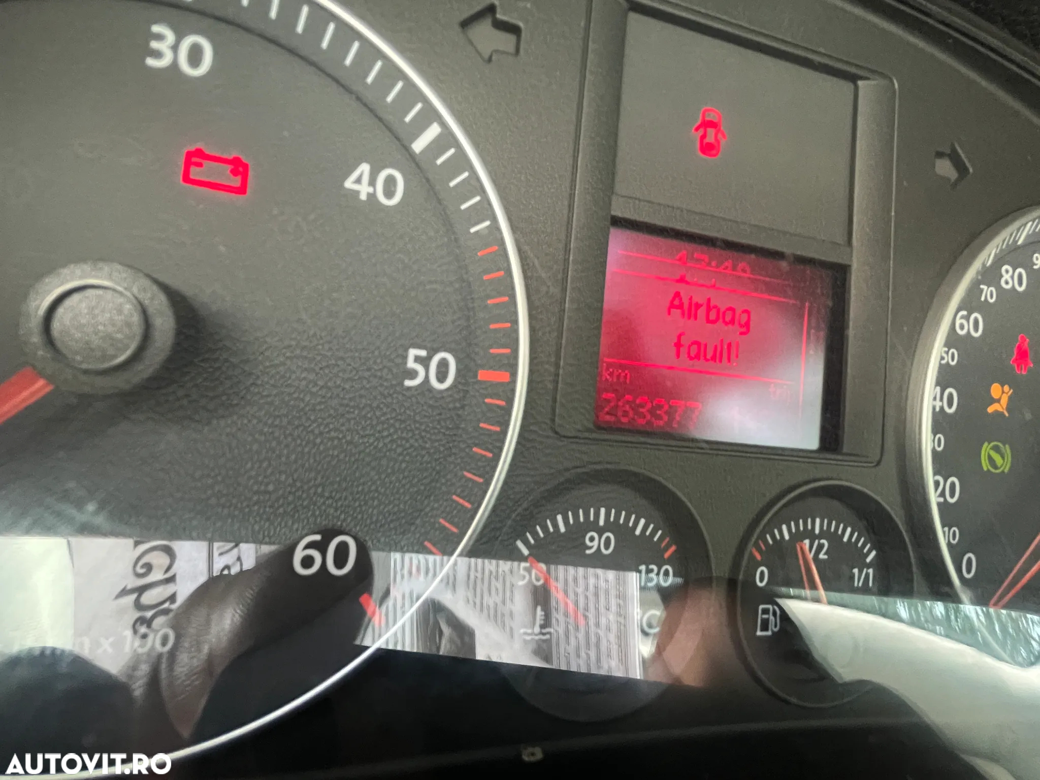 Volkswagen Golf 2.0 TDI Comfortline DSG - 17