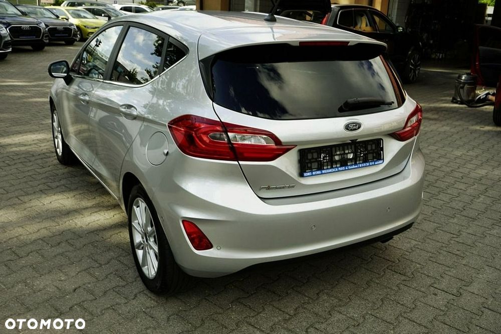 Ford Fiesta - 6