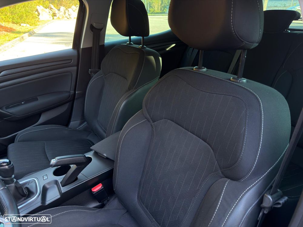 Renault Mégane - 8