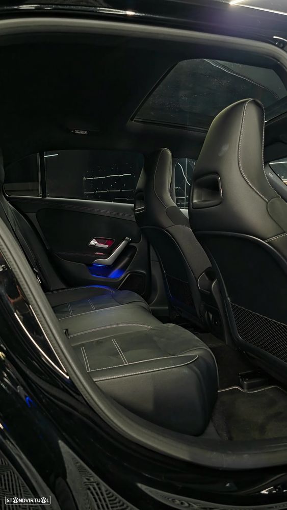 Mercedes-Benz A 250 e AMG Line - 20