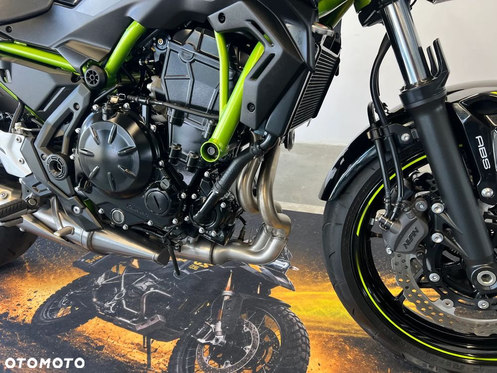 Kawasaki Z 650 - 23