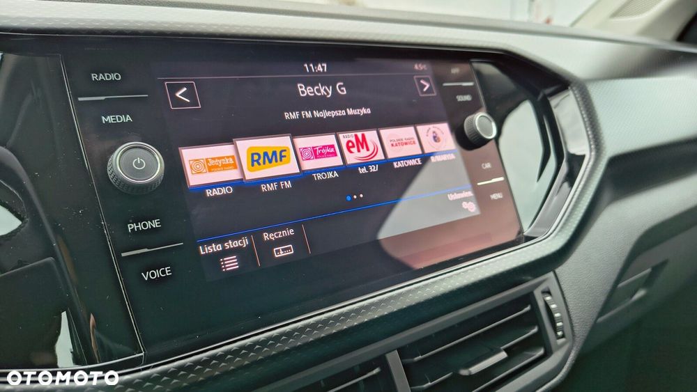 Volkswagen T-Cross - 18