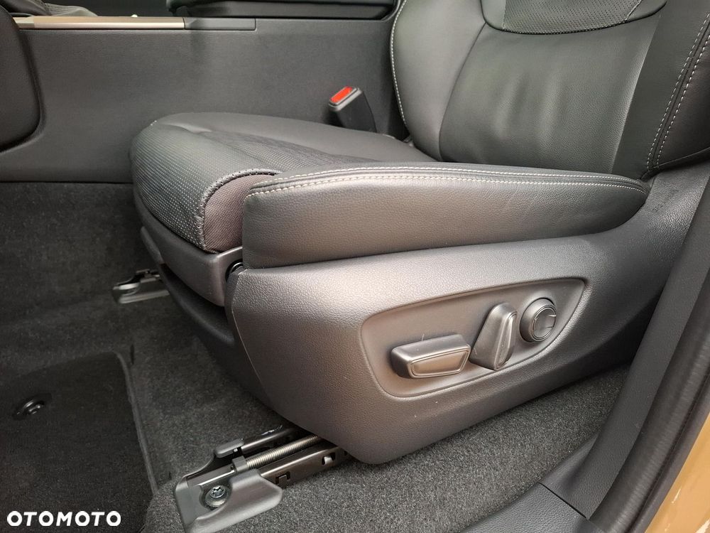 Toyota Land Cruiser LC 2.8 D-4D First Edition - 13