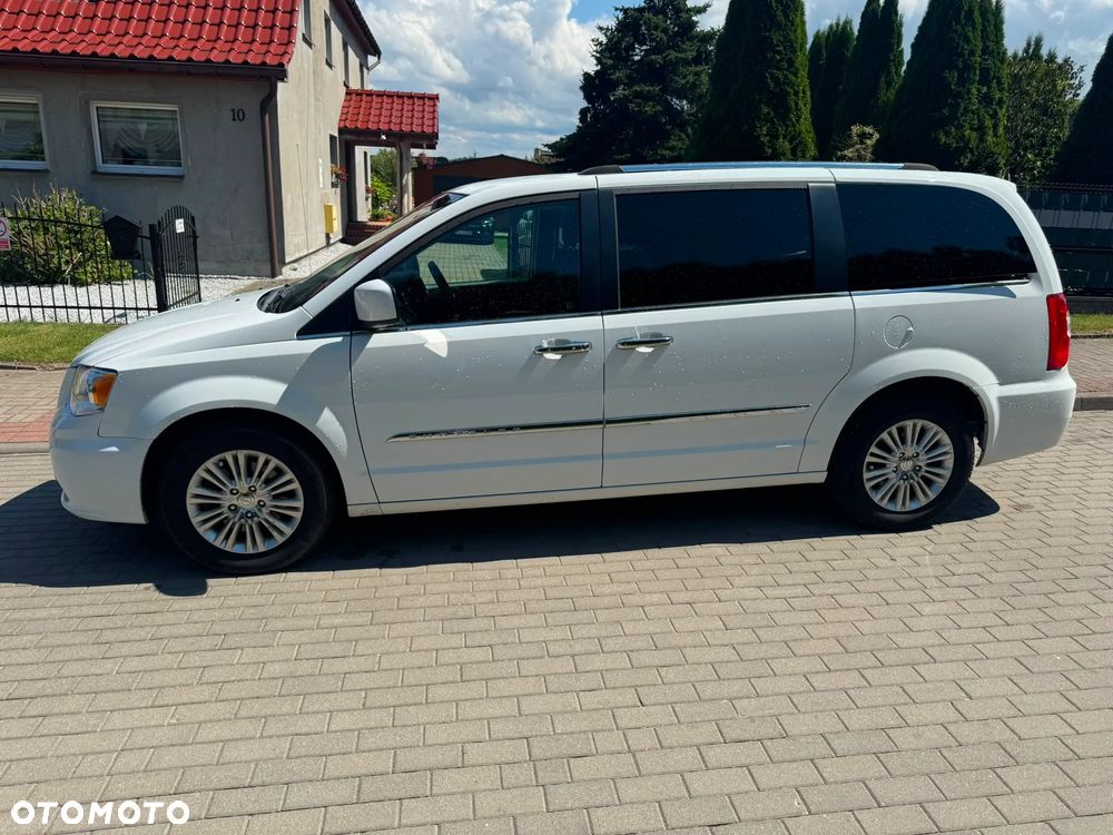 Chrysler Town & Country 3.6 Limited - 2