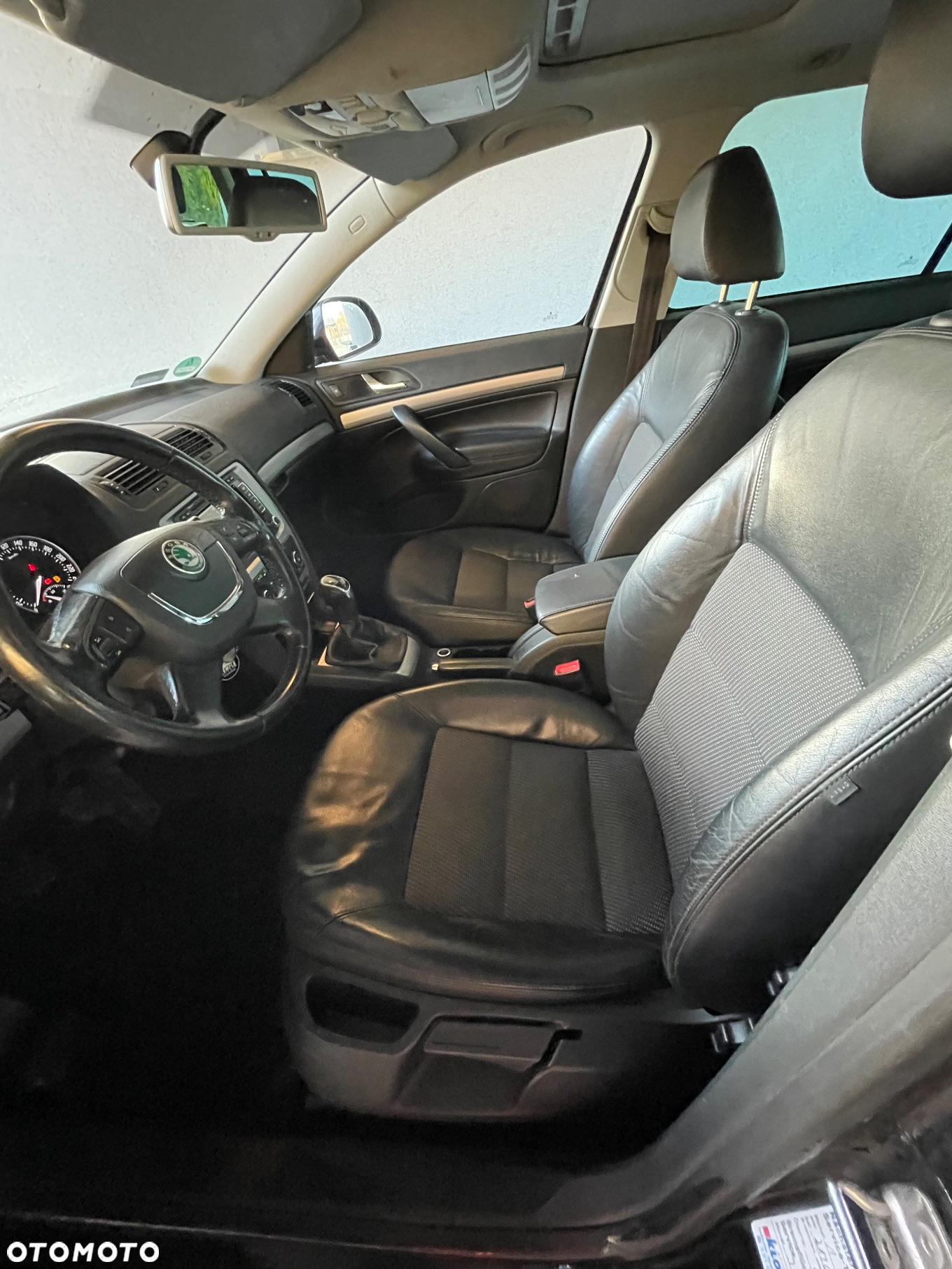 Skoda Octavia 1.6 TDI Active - 9