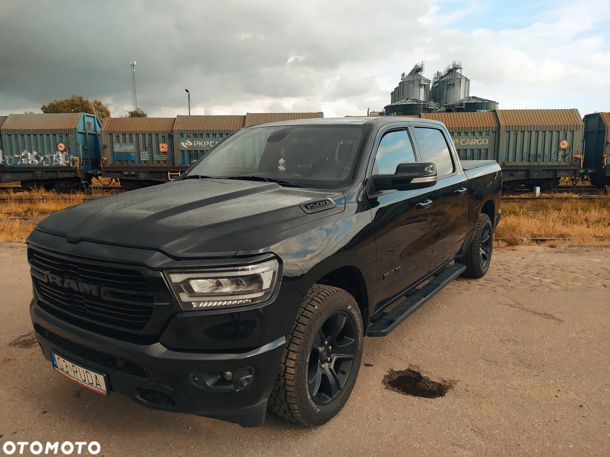 RAM 1500 Crew Cab Shortbed Bighorn - 21