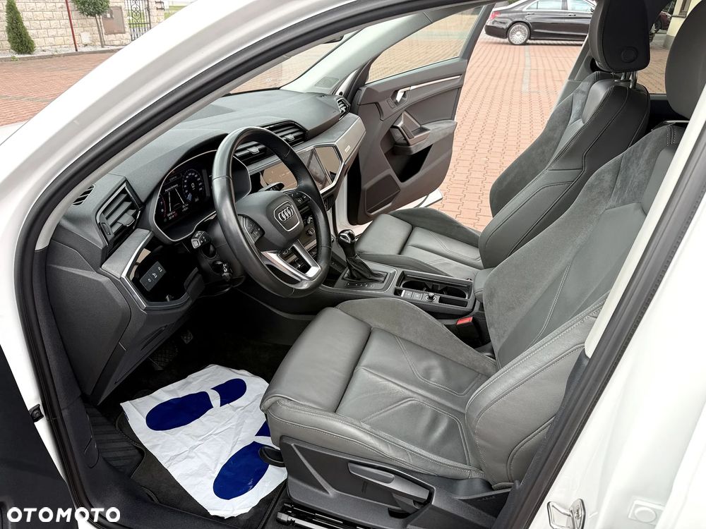 Audi Q3 35 TFSI mHEV S-Line S tronic - 10