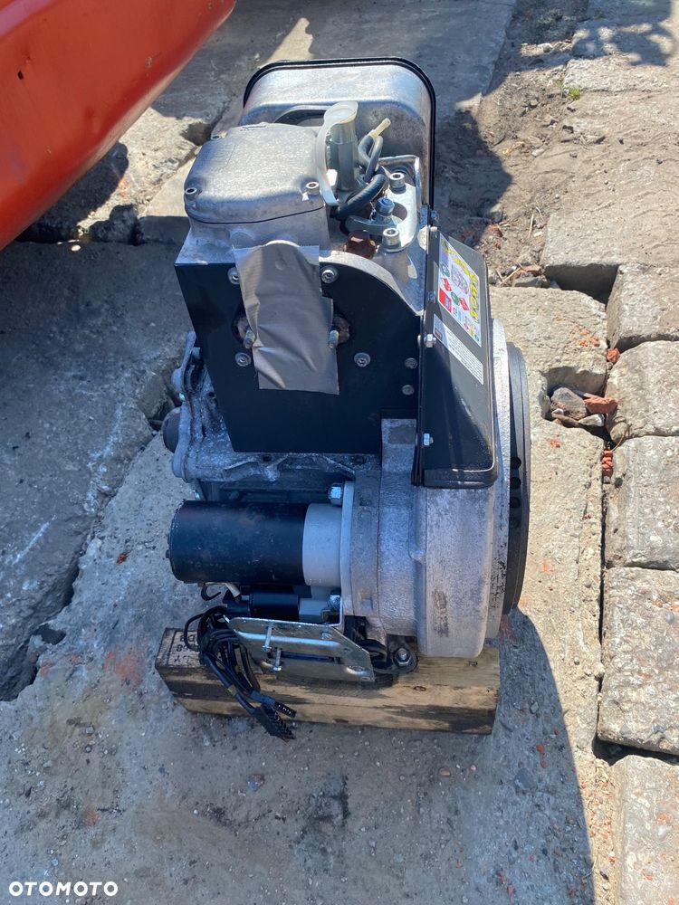 Silnik hatz supra 1d81 2018/2020rok - 5
