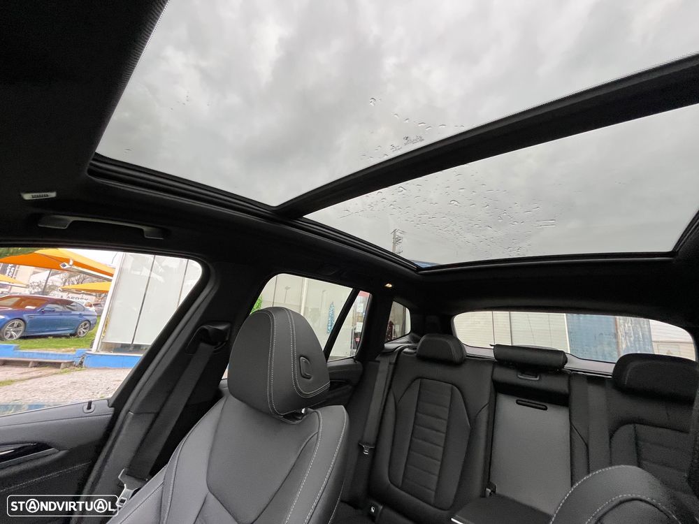 BMW iX3 Inspiring - 31