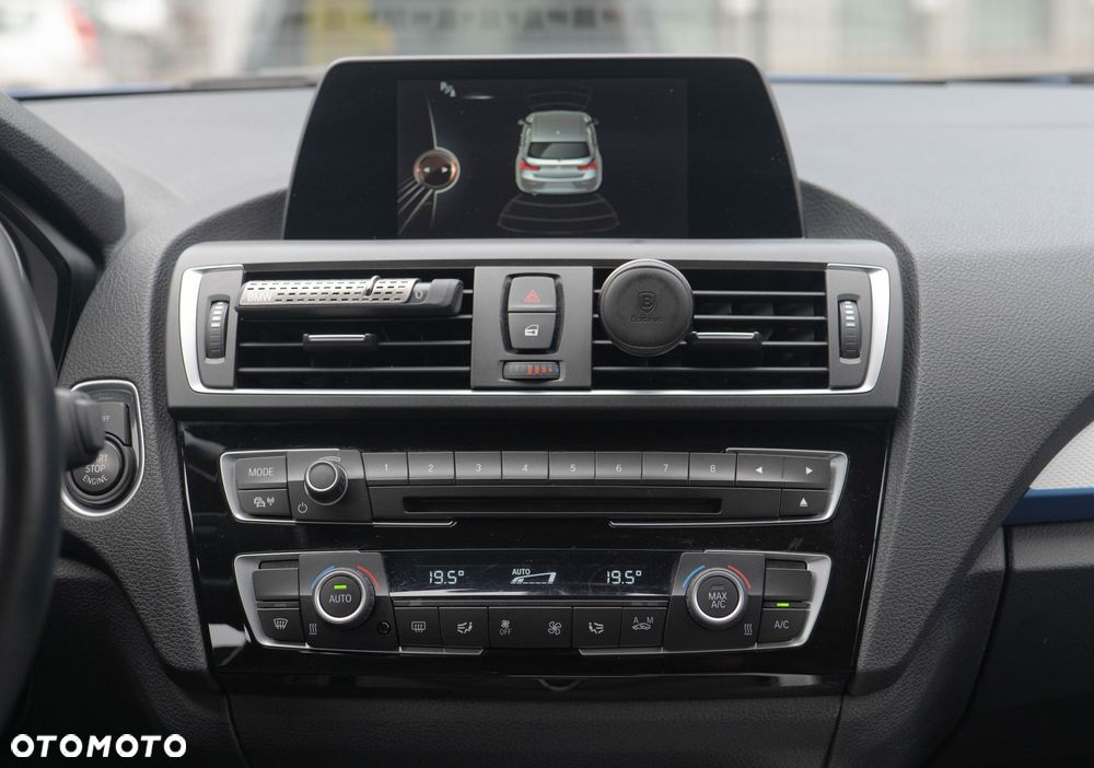 BMW Seria 1 118i M Sport - 12