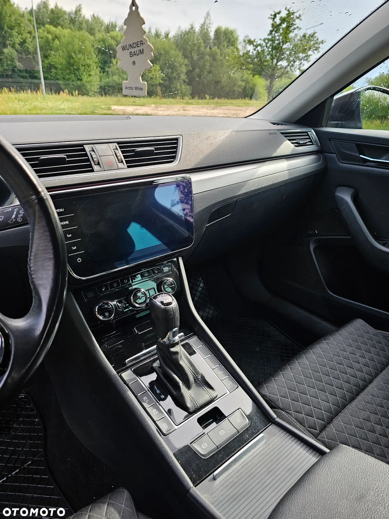 Skoda Superb 2.0 TDI 4x4 Style DSG - 6
