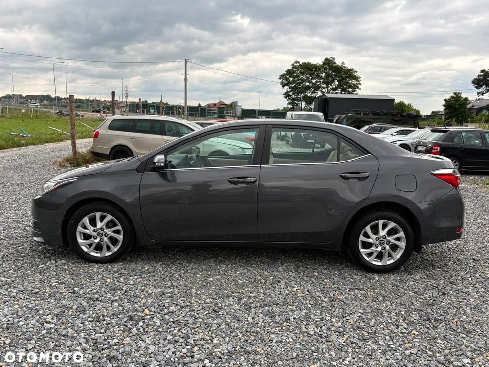 Toyota Corolla 1.6 Prestige MS - 2