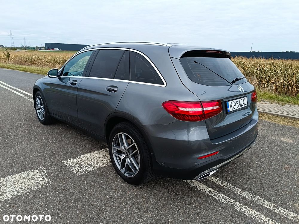 Mercedes-Benz GLC 220 d 4Matic 9G-TRONIC AMG Line - 10