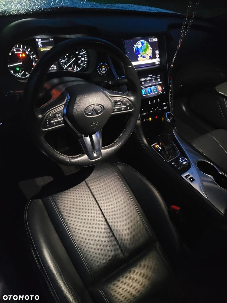 Infiniti Q60 Q60S 3.0t AWD Sport Tech - 28
