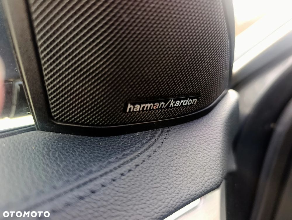 Mercedes-Benz Klasa E 500 7G-TRONIC Avantgarde - 19