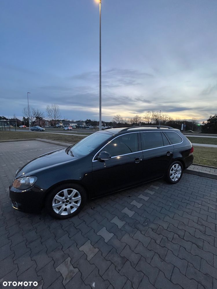 Volkswagen Golf VI 2.0 TDI Comfortline DSG - 8