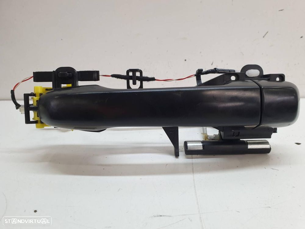 PUXADOR EXTERIOR FRENTE DIREITO TOYOTA LAND CRUISER J15 - 1