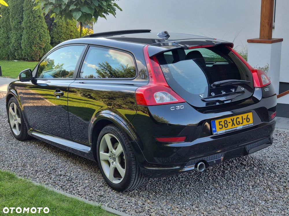 Volvo C30 D2 DRIVe R-Design Start-Stop - 3