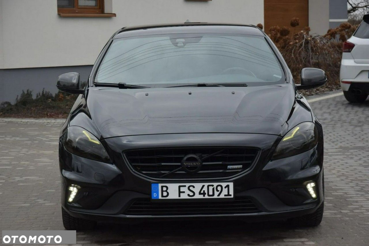 Volvo V40 D4 Drive-E R-Design Kinetic - 3