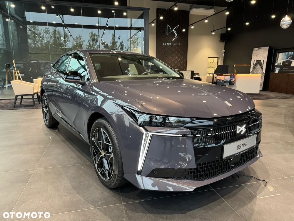 DS Automobiles DS 4 - 10