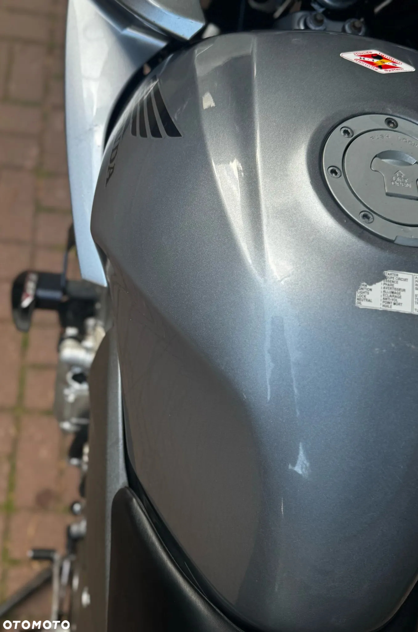 Honda CBF - 15