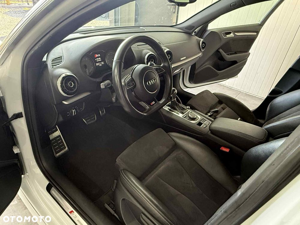 Audi S3 2.0 TFSI Quattro S tronic - 27
