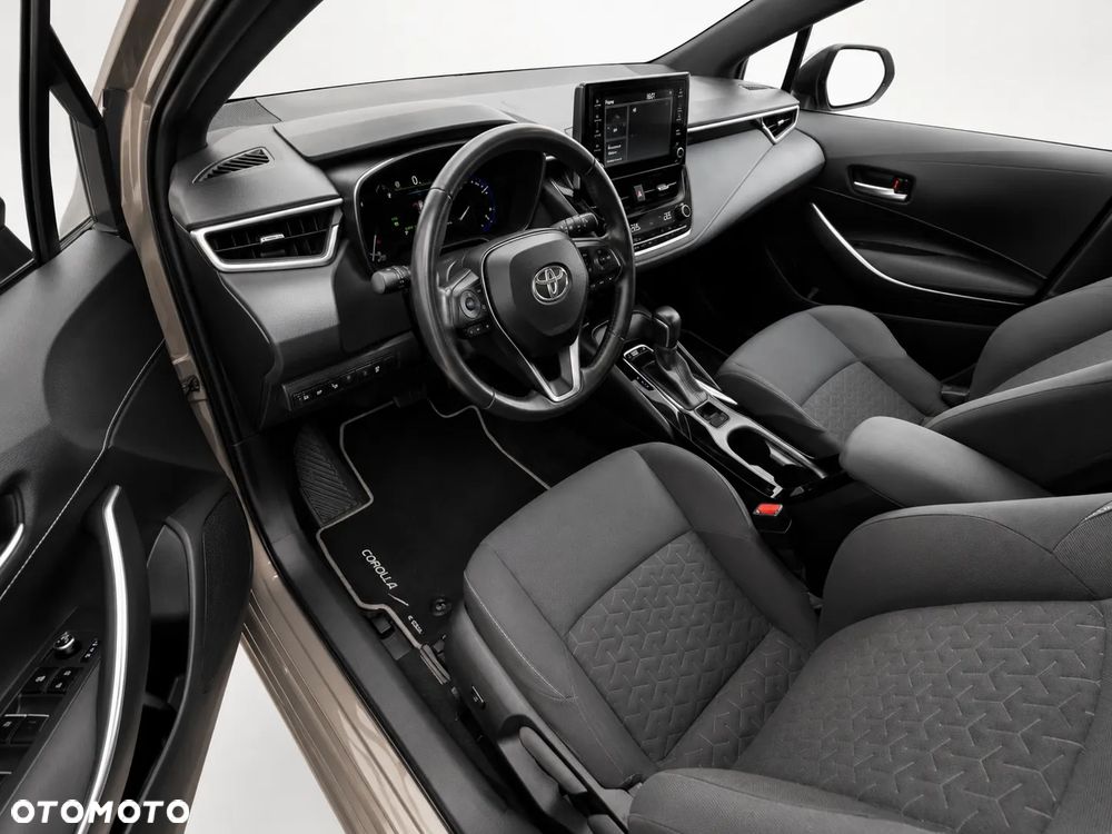 Toyota Corolla 1.8 Hybrid Comfort - 22