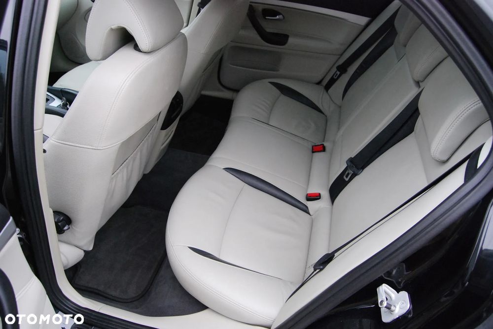 Saab 9-3 2.0T Aero - 7