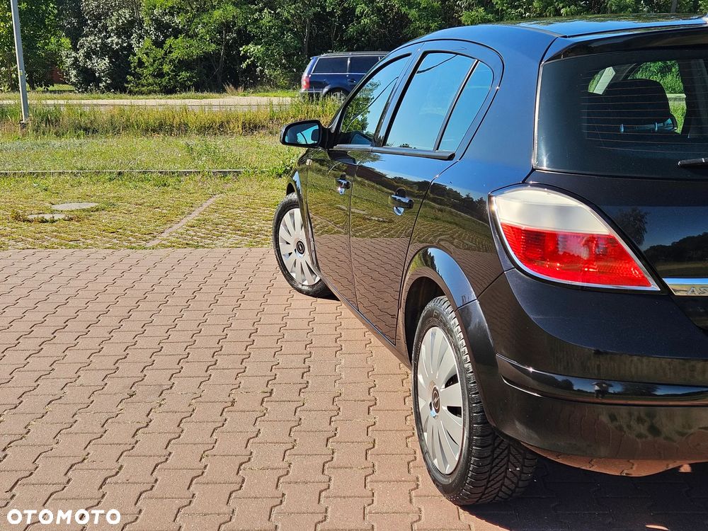 Opel Astra 1.4 - 24