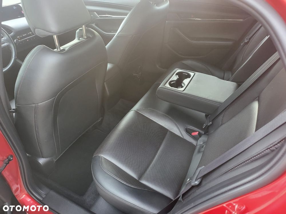 Mazda 3 SKYACTIV-D 1.8 - 26